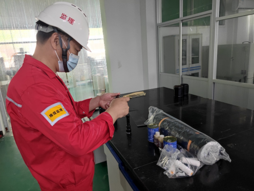 豫鄂丘陵复杂地形国家管网长输管道防腐补口项目